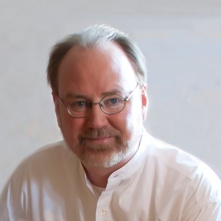 Kent Larson - MIT Media Lab – Director, City Sciences - Swytch ICO